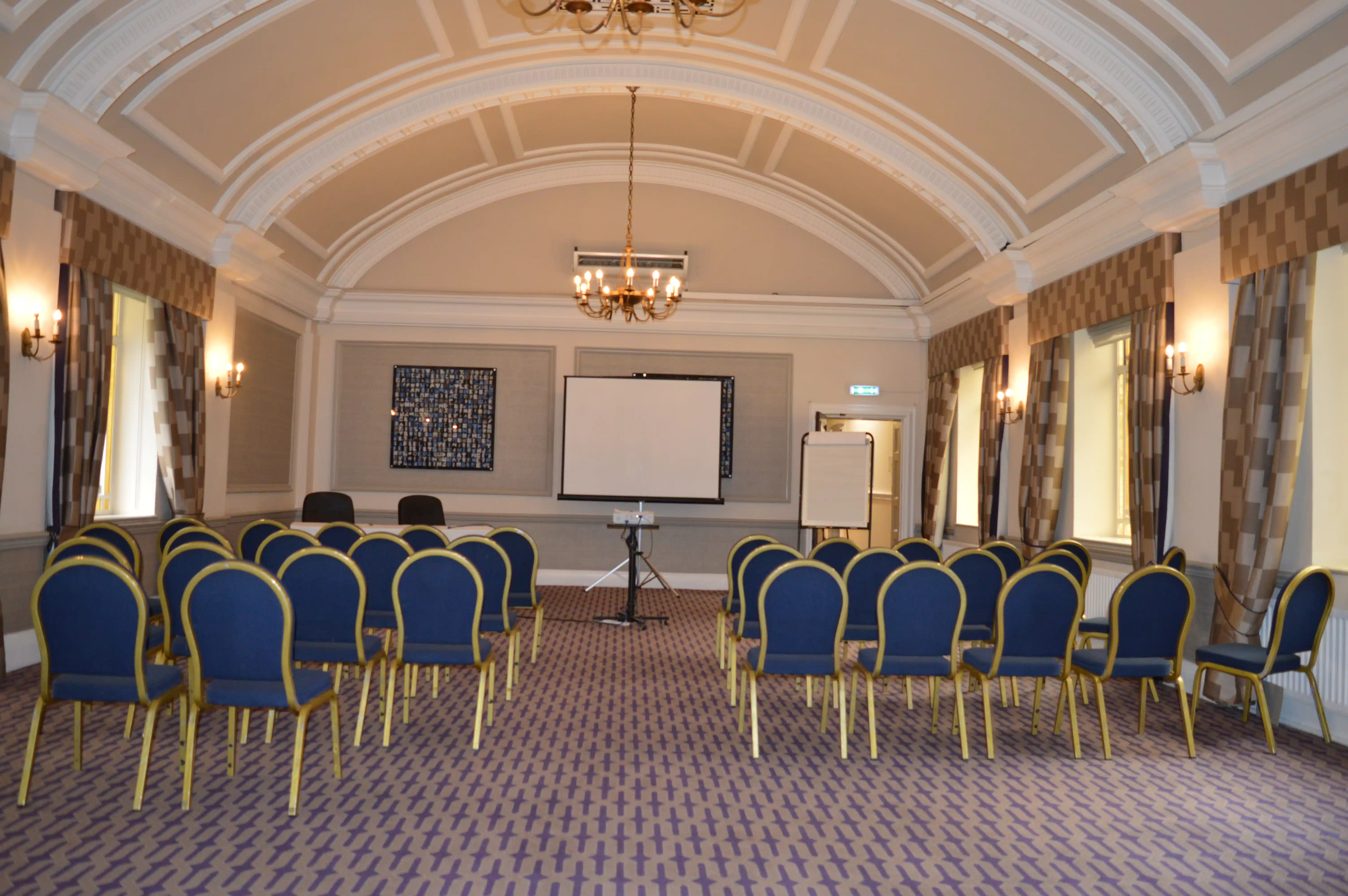 De Vere Grand Connaught Rooms 